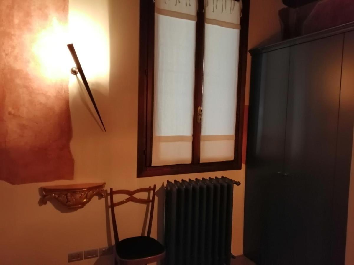 Monolocale Nell'Antica Zona Del Ghetto. Apartment ปาโดวา ภายนอก รูปภาพ